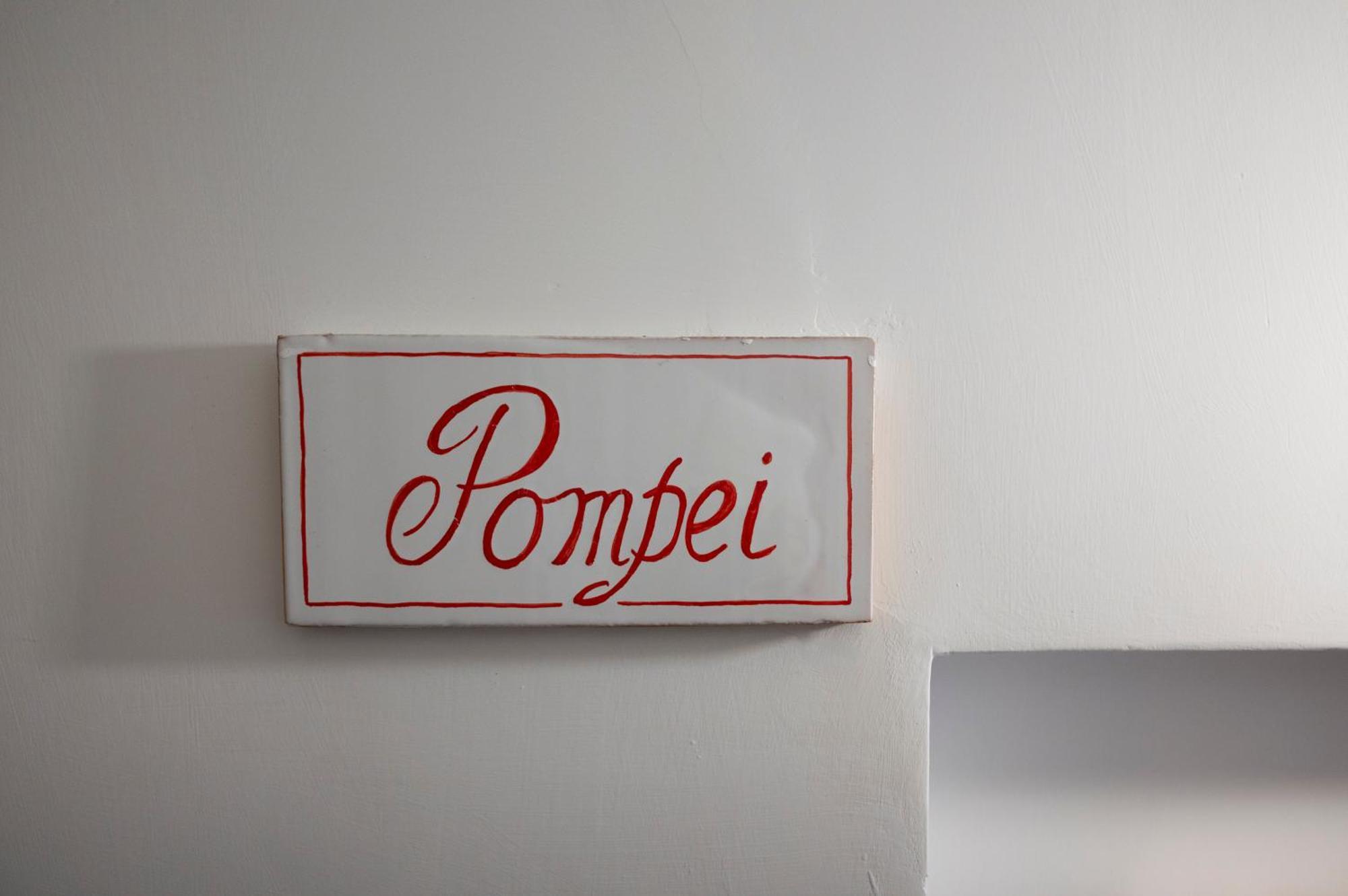 Palazzo Della Loggia B&B Napoli Eksteriør billede